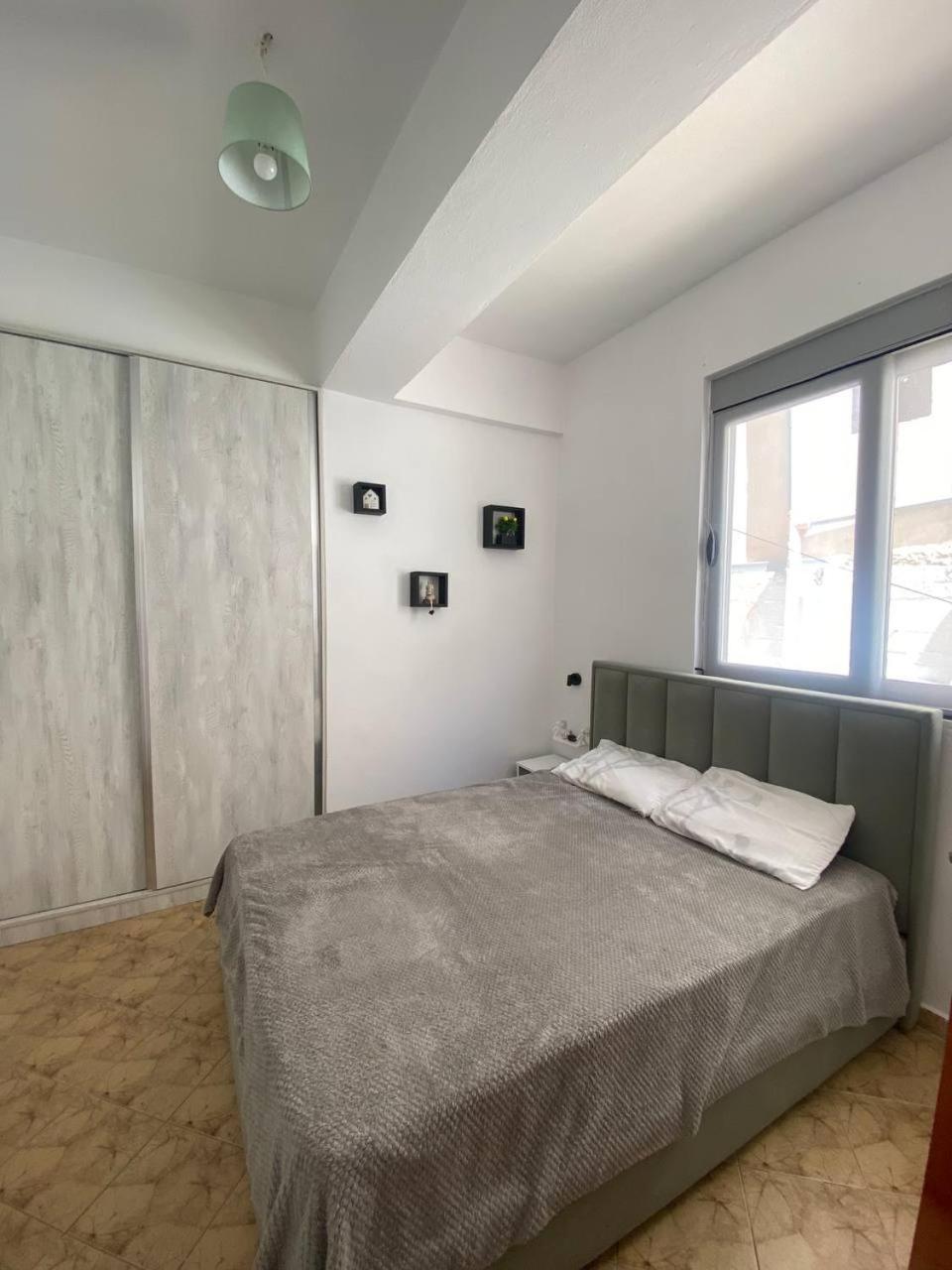 Happy Apartment Саранде Екстериор снимка