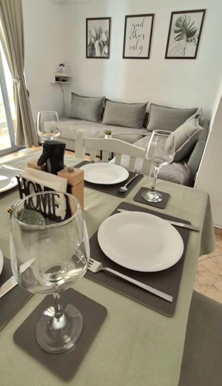 Happy Apartment Саранде Екстериор снимка