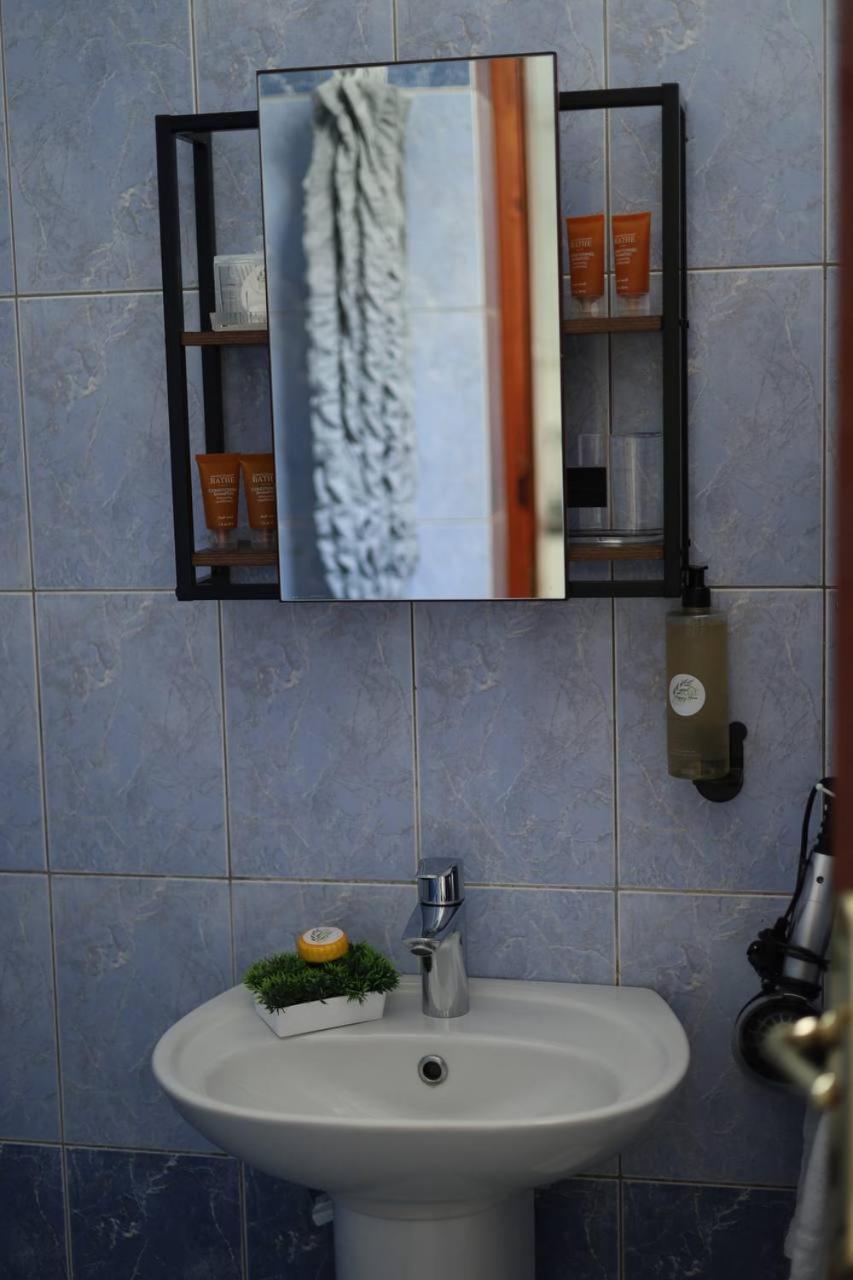 Happy Apartment Саранде Екстериор снимка
