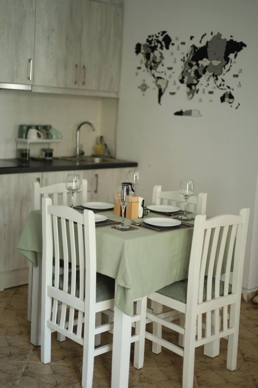 Happy Apartment Саранде Екстериор снимка