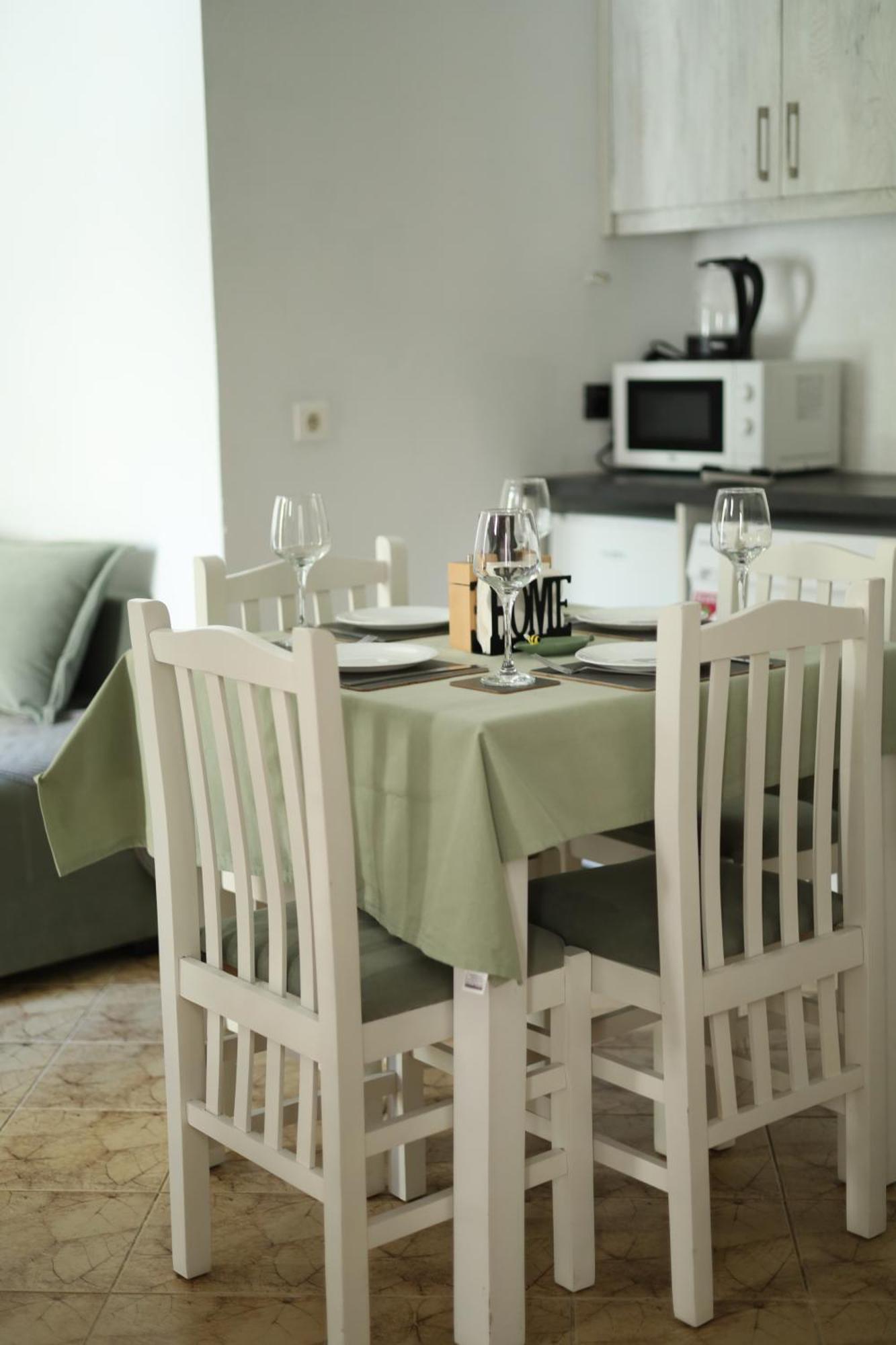 Happy Apartment Саранде Екстериор снимка
